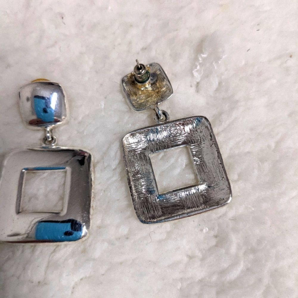 Vintage Bundle Silvertone Hoop & Square Earrings - 2 pair Bundle - Picture 11 of 11